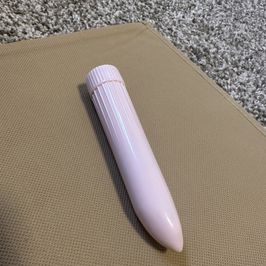 white mini vibrator