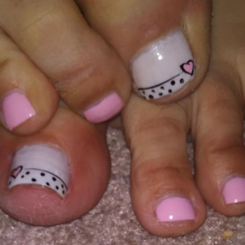 67 pics of my white and silver manipedi