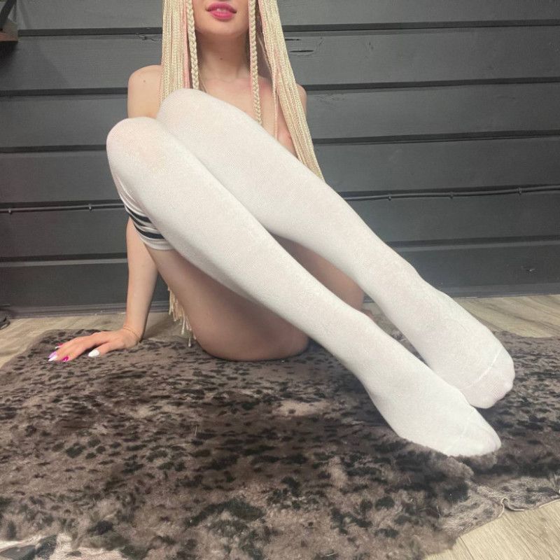 WHITE SPORT STOCKINGS AND A BONUS VID