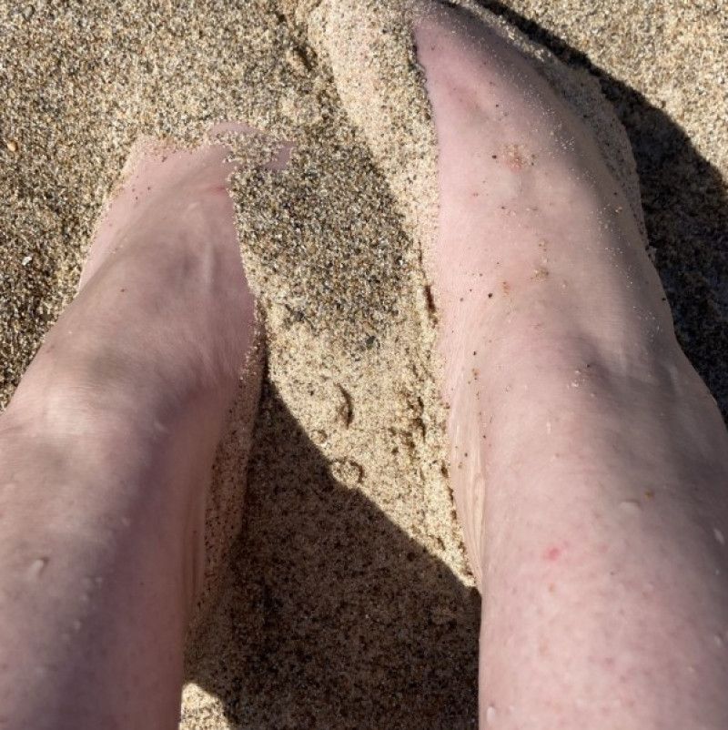 10 Dirty Naked Peets and Sexy Legs at The Beach