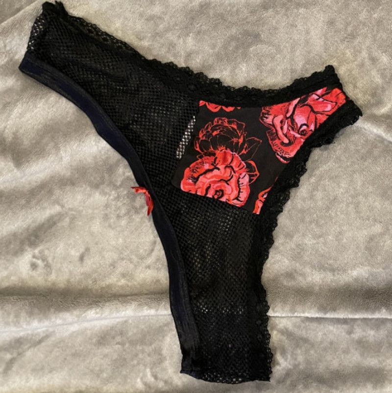 Roses for a Rose Panty