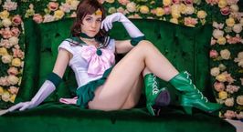 Sailor Jupiter costume