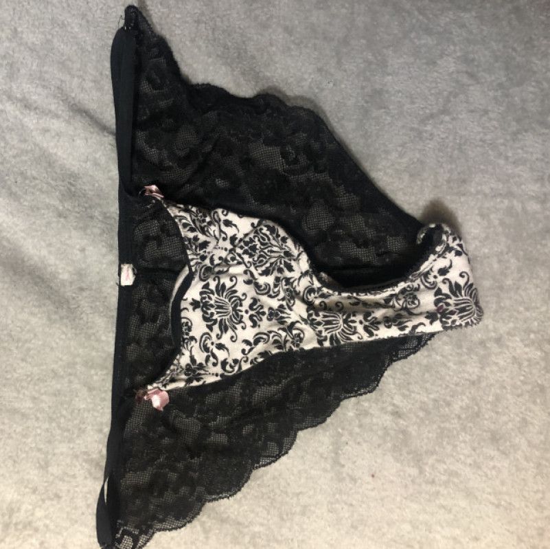 LACE BACK BIKINI PANTIES