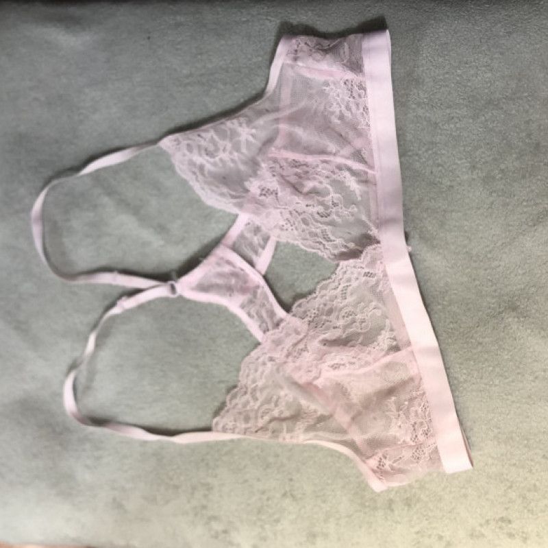 PINK LACE BRA