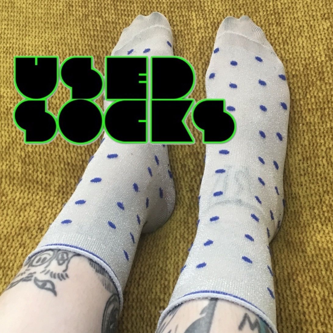 textured NYLON socks