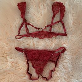 Red cupless and crotchless lingerie set