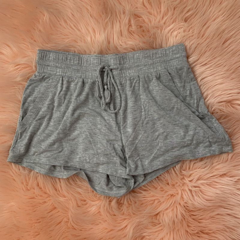 Grey pj flowy shorts