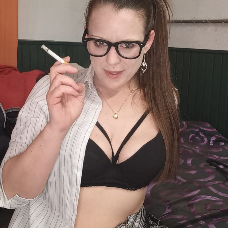 Photo set smoking fetish