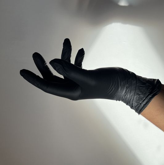 LATEX GLOVES