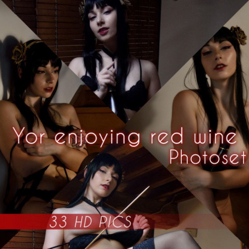 Yor enjoying red Photoset