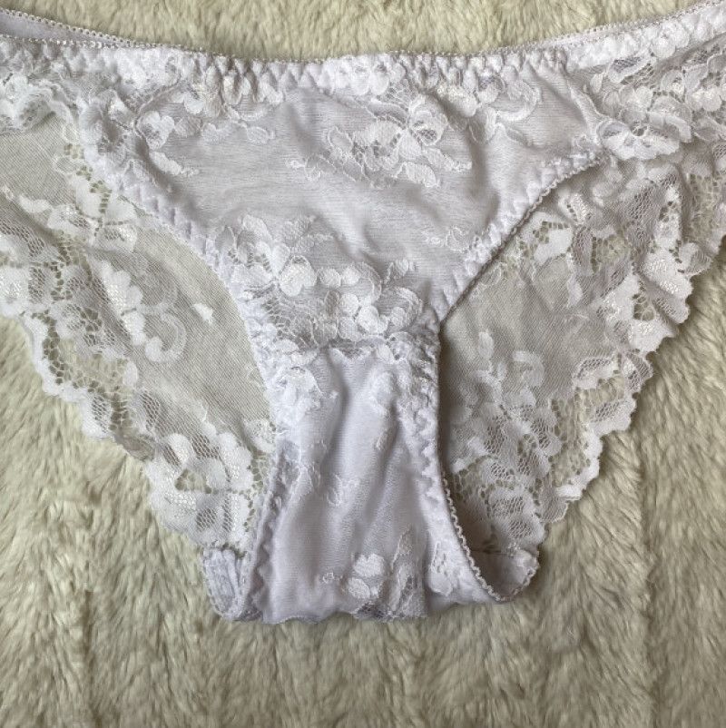 Mommys worn panties