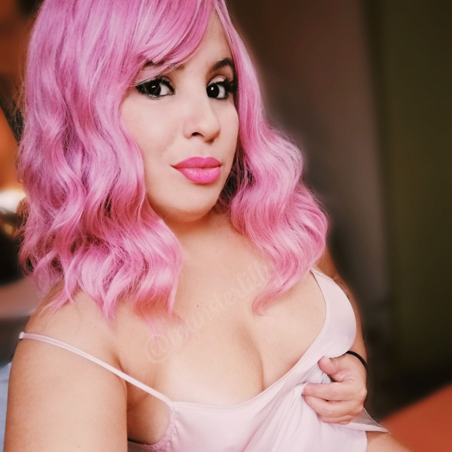 Pink Wig Photo Set