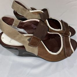 Brown Damaged Wedge Heels