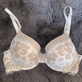 Victorias Secret Lace Push Up Bra