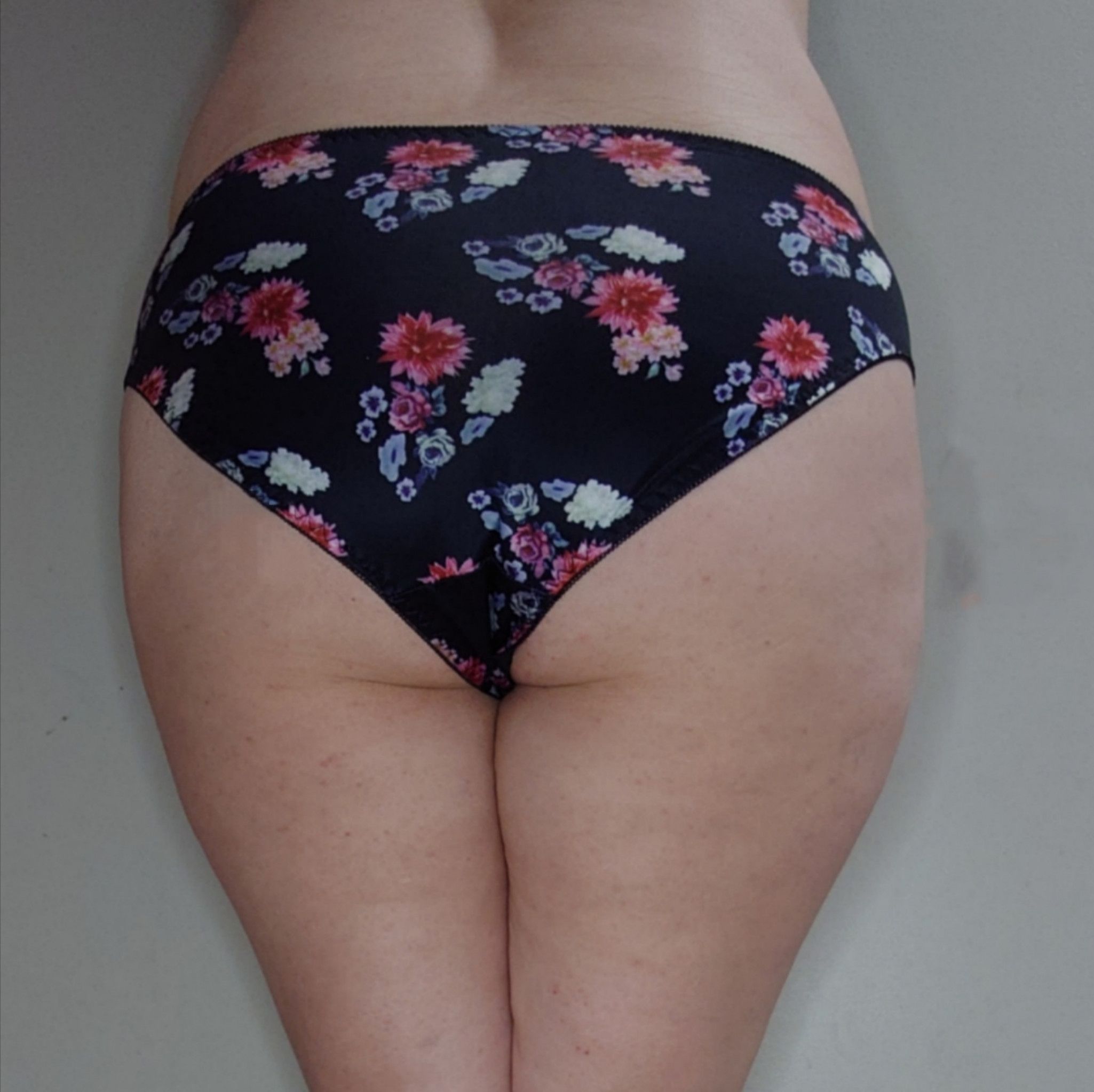 Cute flower undies