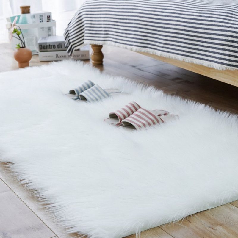 Spoil Me: Faux Fur Rug