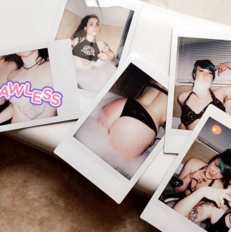 Polaroid Set of 5