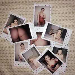 Sexy Single Polaroid