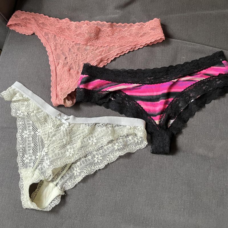 bundle 3 worn panties