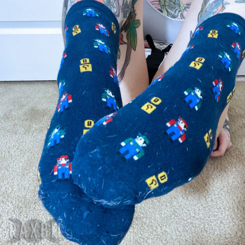 8Bit Mario Socks