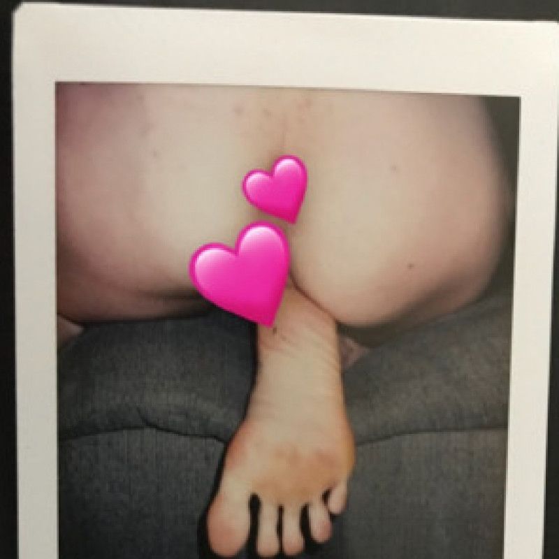 Grinding Foot Against My Pussy Instax 2