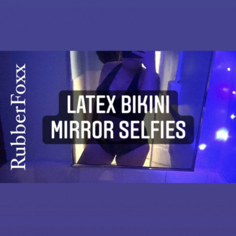 Latex Bikini Mirror Selfie Set