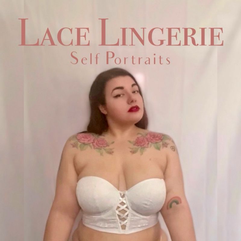 PHOTOSET: Lace Lingerie Self Portraits