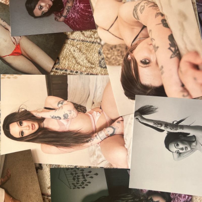 Signed 4x6 prints