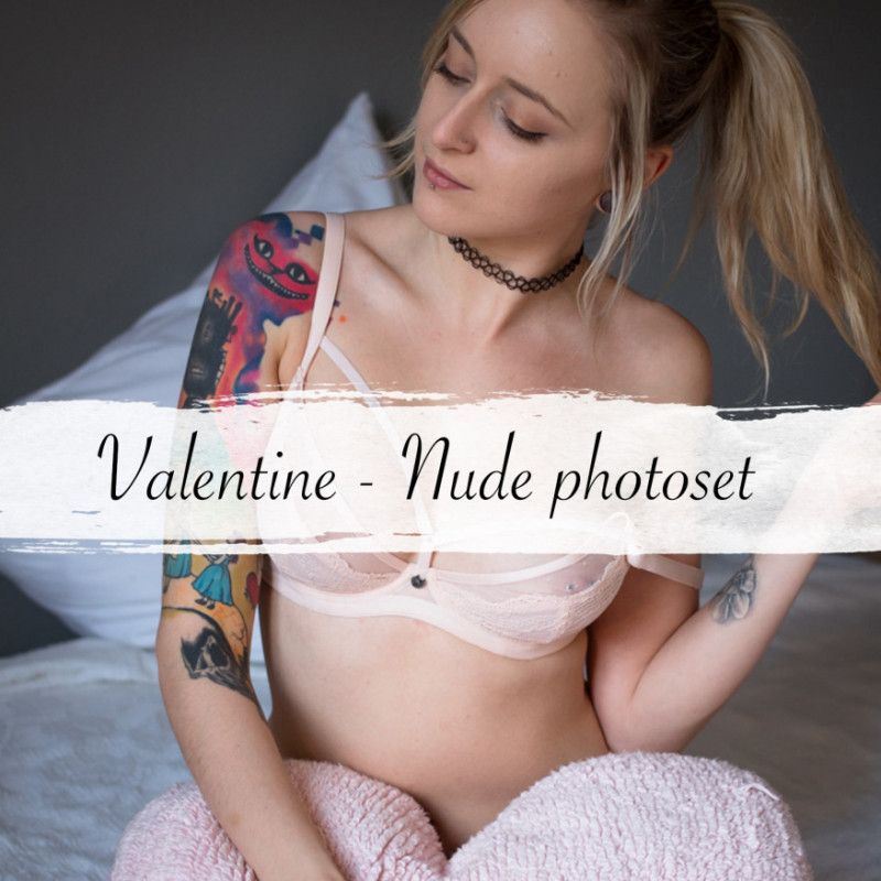 valentine nude photoset