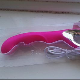 Rechargeable vibrator