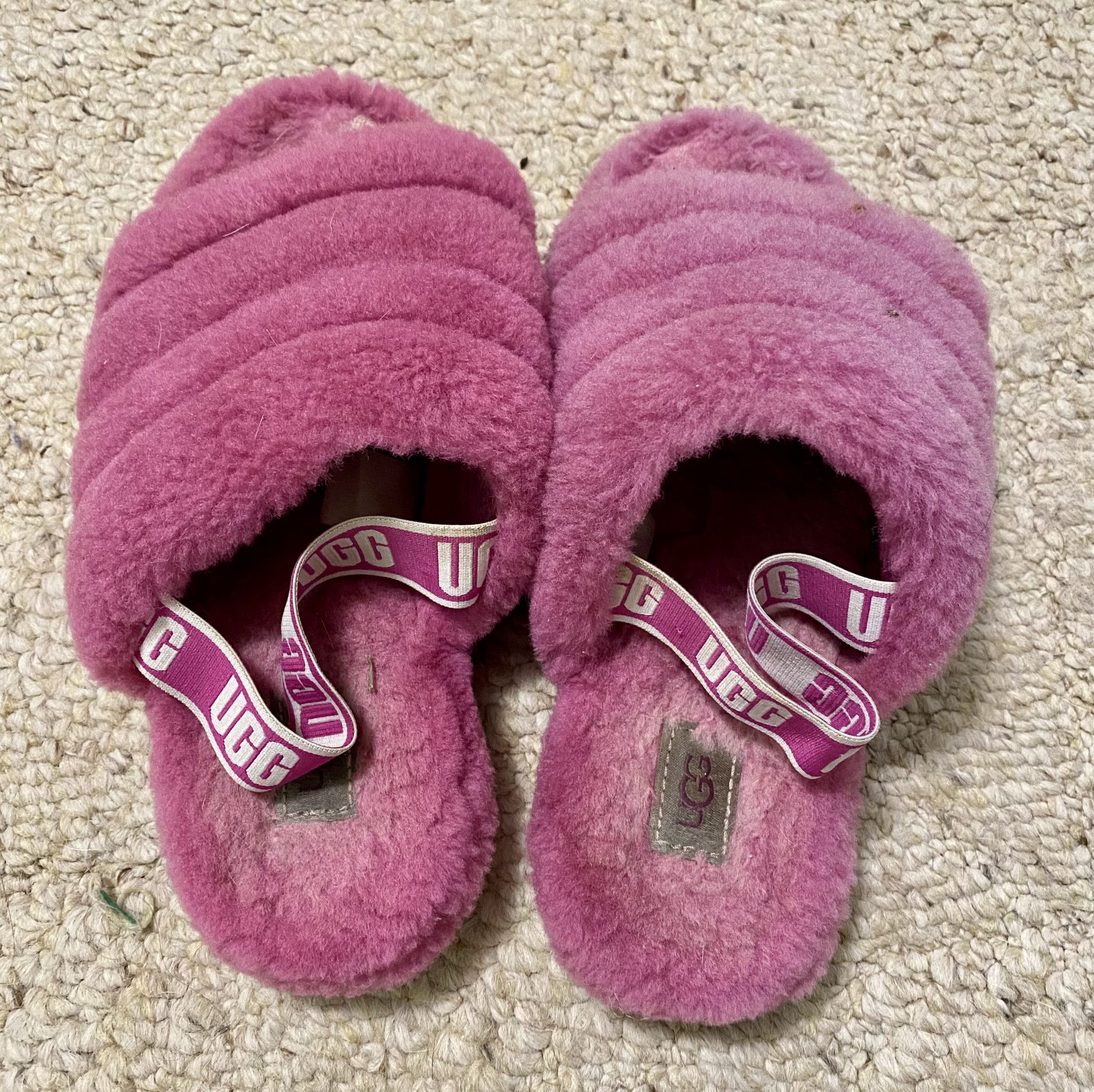 Used UGG Fluff Yeah Slippers