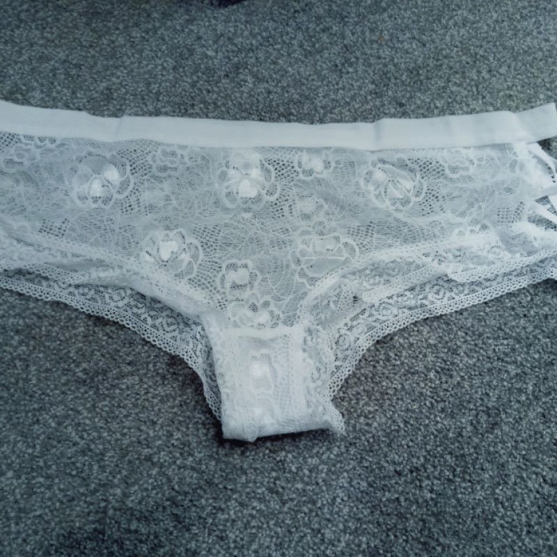 Dirty white lace panties