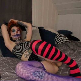 Creepy Colorful Clown Pic Set