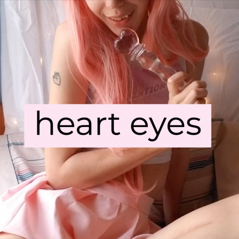 heart eyes photoset