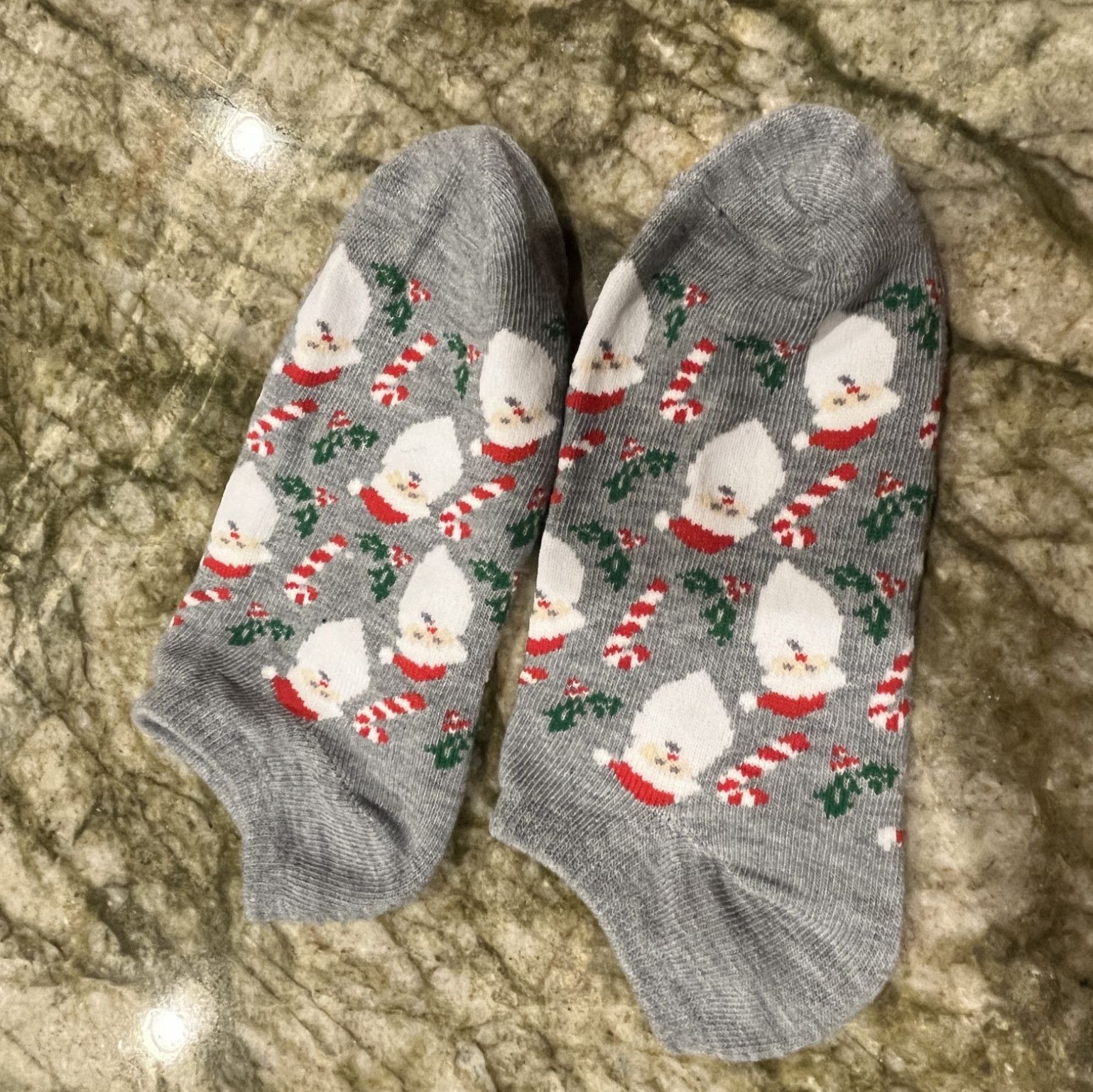 Christmas Socks: Grey Holiday Pattern