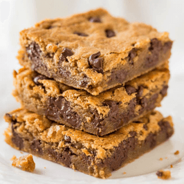 Ems Bake Shop: PB Chocolate Chip Bars