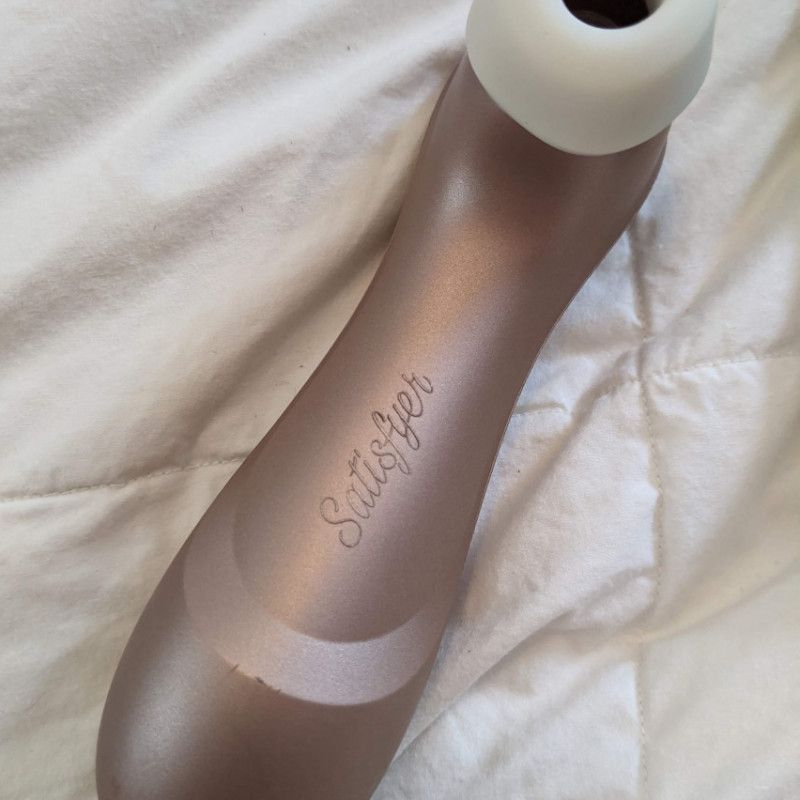 Used Satisfyer Pro 2 Vibrator