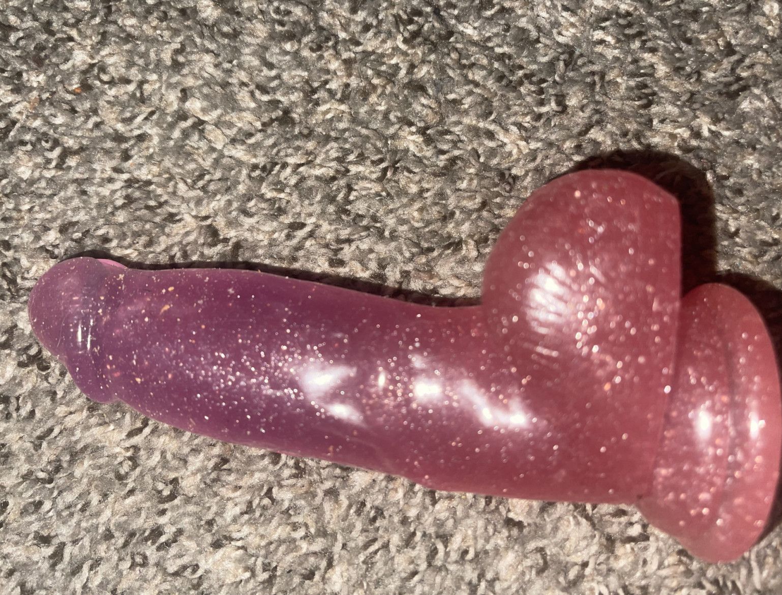 Glittery used dildo