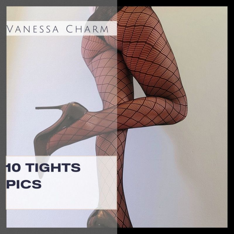 10 naughty pics of me in tights or nylons