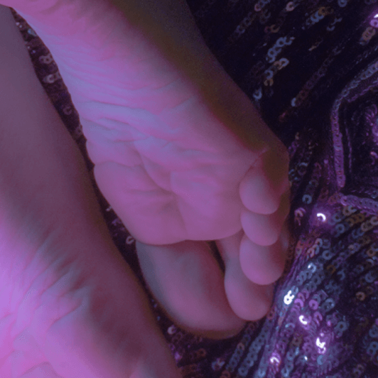 Glam Feet 2