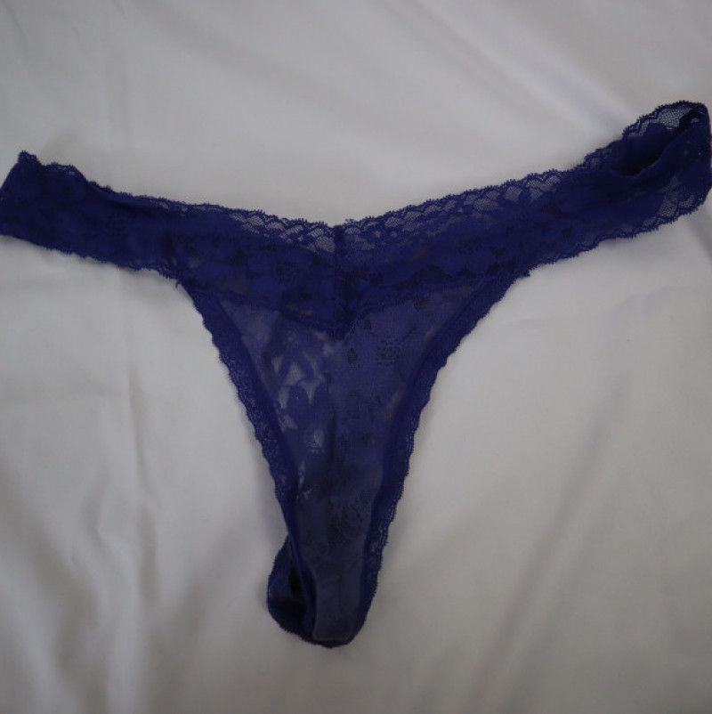 VS Lacy Navy Blue Thong