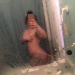 shower fun with ur fav milf