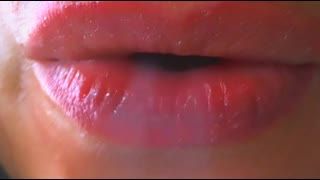 Sparkle lips smoking *POV*