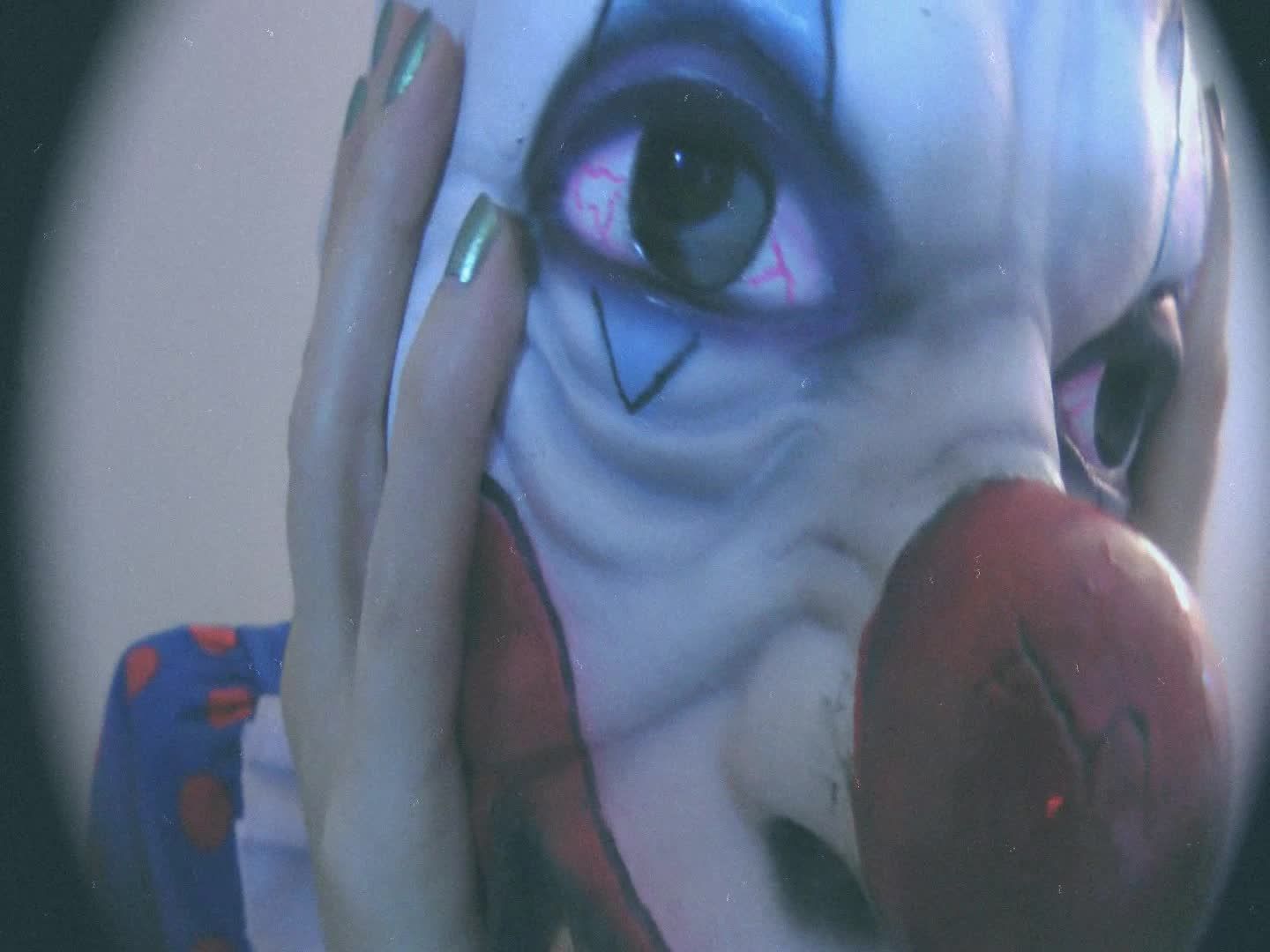 Eyes Of A Clown