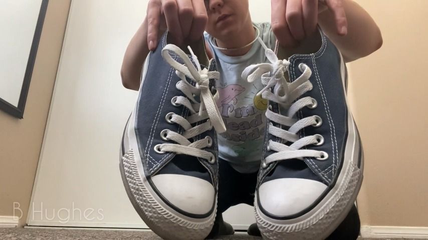 Converse Shoe Fucking Fetish