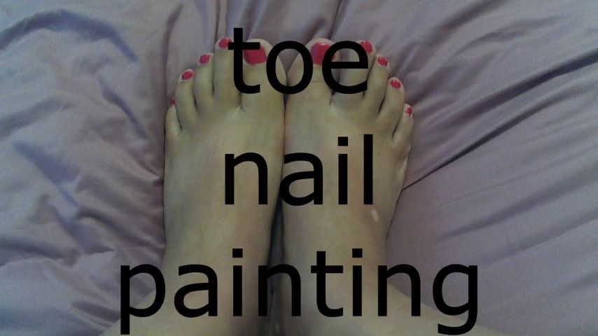 toe nail painting