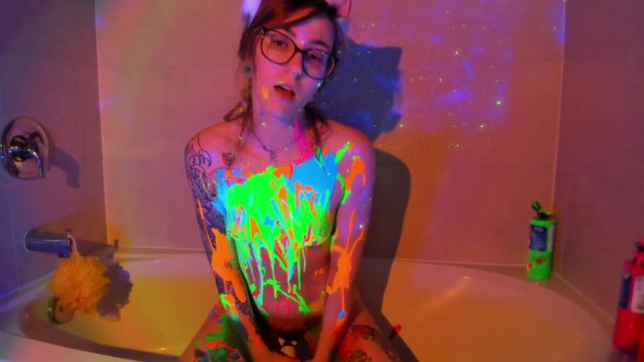 Blacklight paint fun + cum stream rec