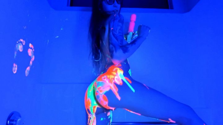 Blacklight paint fun + cum + shower time