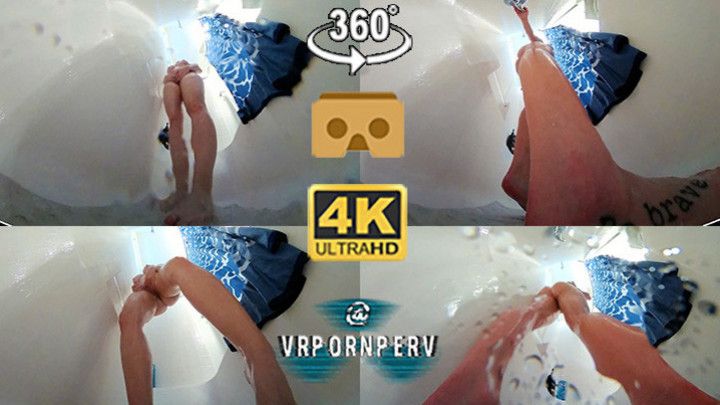 VR360 - Unaware Giantess taking a shower
