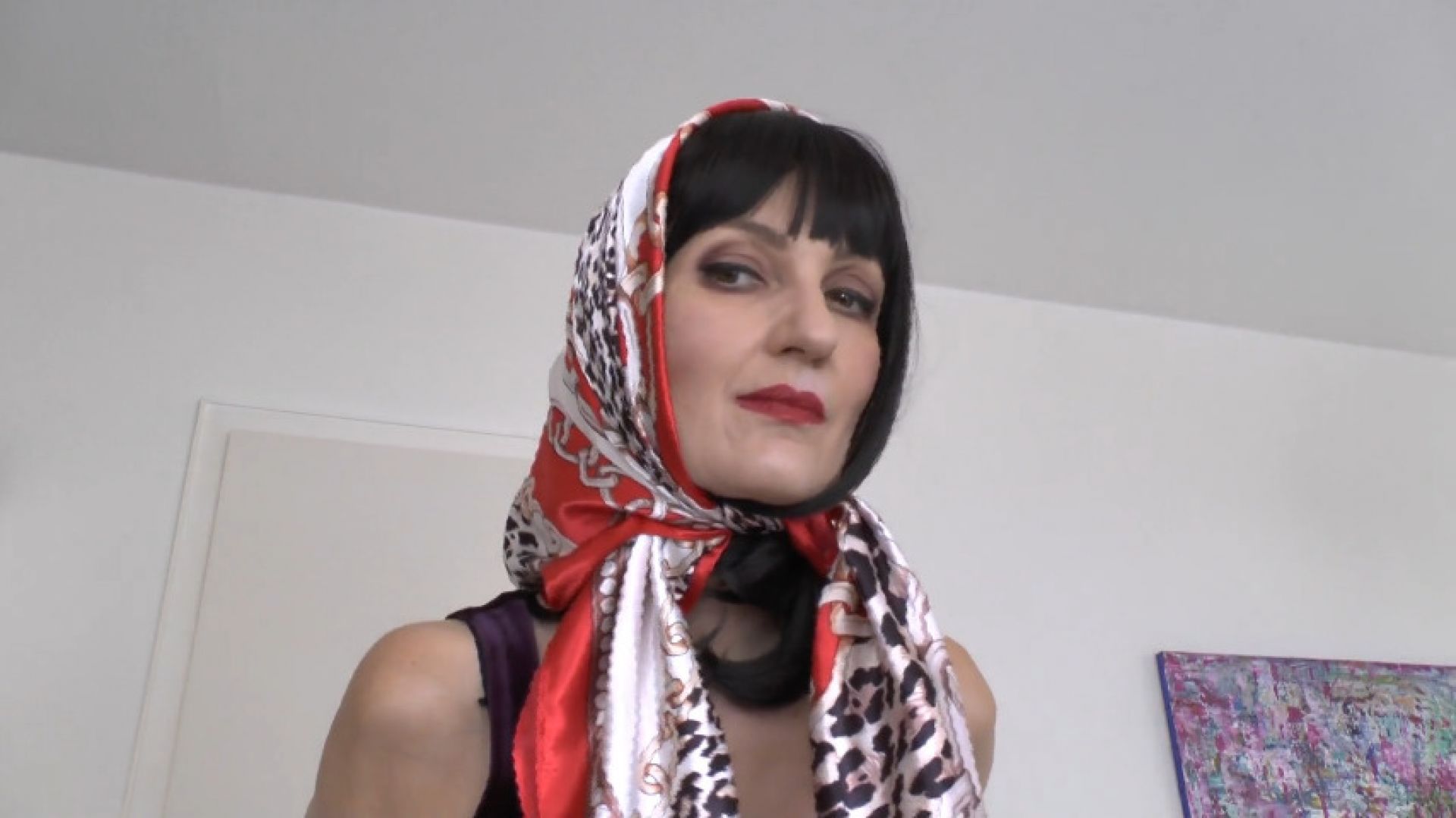 Satin headscarf fashion show clip